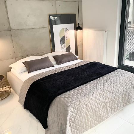 פוזנן El Apartments - Antares מראה חיצוני תמונה